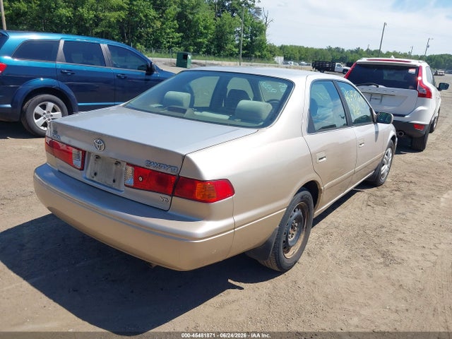 2001 Toyota CAMRY LE V6 照片 4