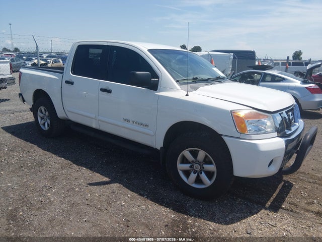2008 NISSAN TITAN SE
