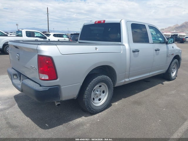 صورة 4 لـ 2017 RAM 1500 TRADESMAN 4X4 5'7 BOX