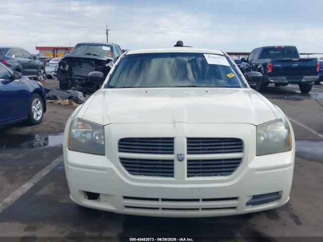 2005 Dodge MAGNUM SE — миниатюра 13
