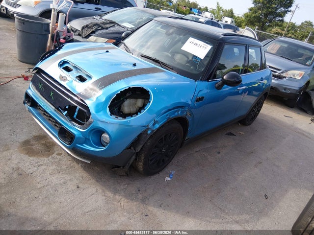 2017 MINI HARDTOP COOPER S 照片 2