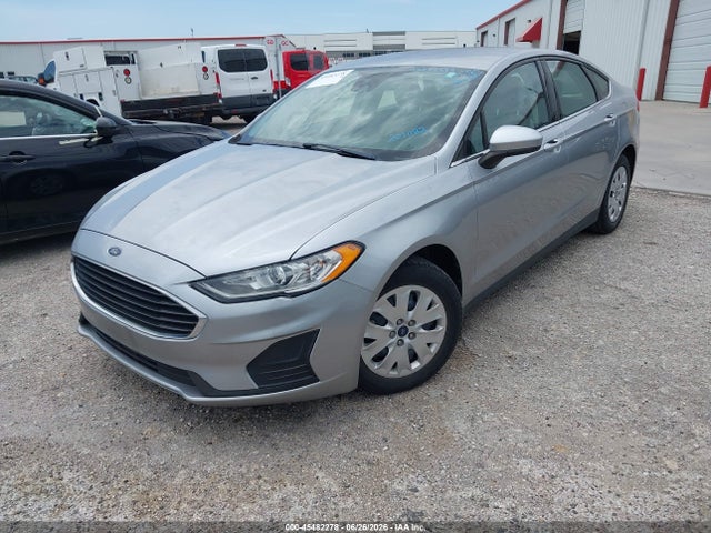 2020 FORD FUSION S 照片 2
