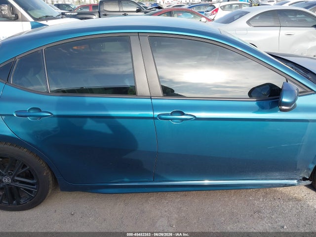 2026 Toyota CAMRY SE 缩略图 13