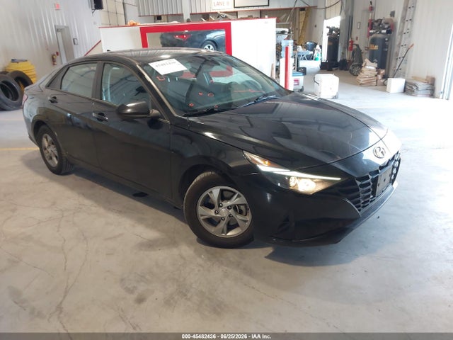 صورة 1 لـ 2023 Hyundai ELANTRA SE