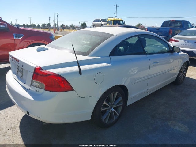 2012 Volvo C70 T5/T5 PLATINUM/T5 PREMIER PLUS thumbnail 4
