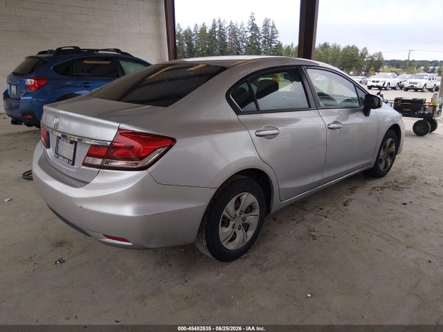 2015 Honda CIVIC LX — фото 4