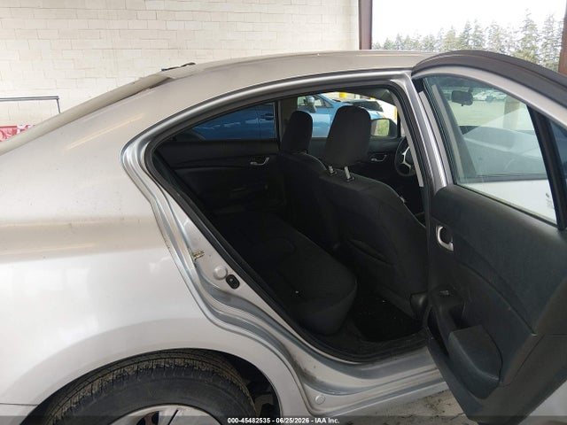 2015 Honda CIVIC LX — фото 8