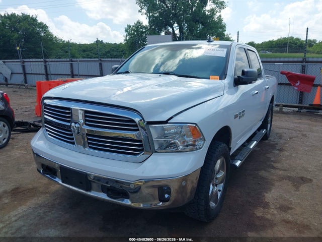 2016 RAM 1500 BIG HORN 照片 2
