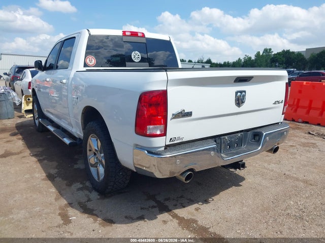 2016 RAM 1500 BIG HORN 照片 3
