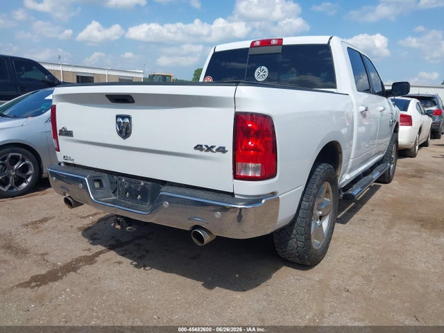 2016 RAM 1500 BIG HORN 照片 4