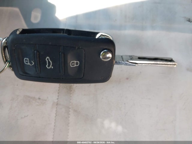 صورة مصغرة 11 لـ 2014 Volkswagen JETTA 2.0L S