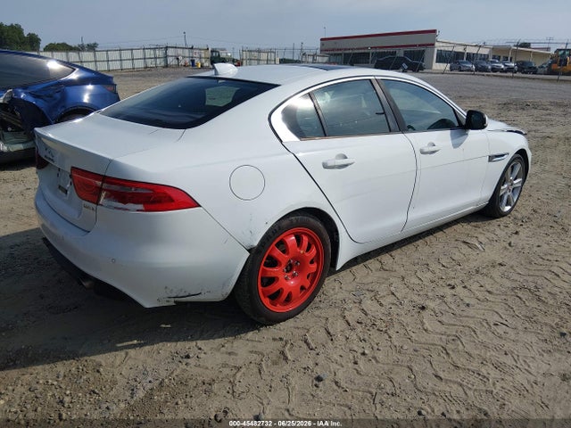 2017 Jaguar XE 25T PREMIUM 照片 4