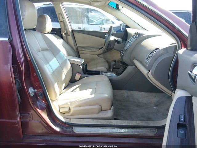 صورة 5 لـ 2011 Nissan ALTIMA 3.5 SR