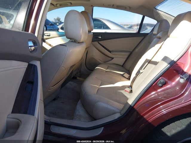 صورة 8 لـ 2011 Nissan ALTIMA 3.5 SR