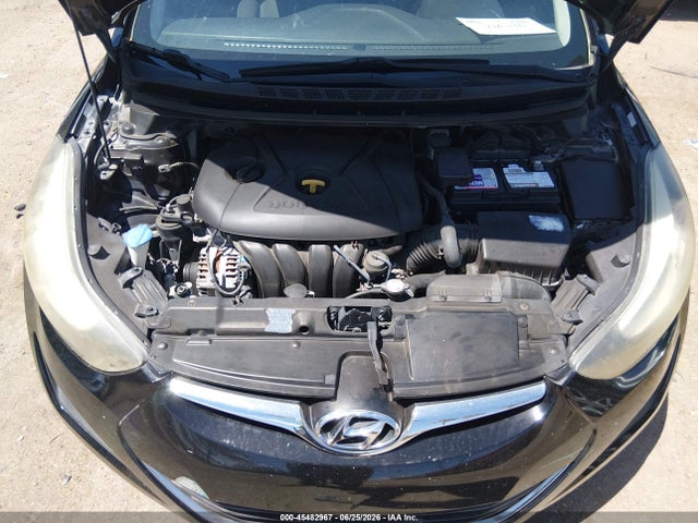 صورة 10 لـ 2016 Hyundai ELANTRA SE