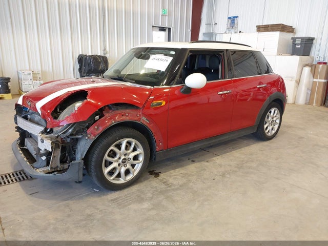 صورة 2 لـ 2016 MINI HARDTOP COOPER