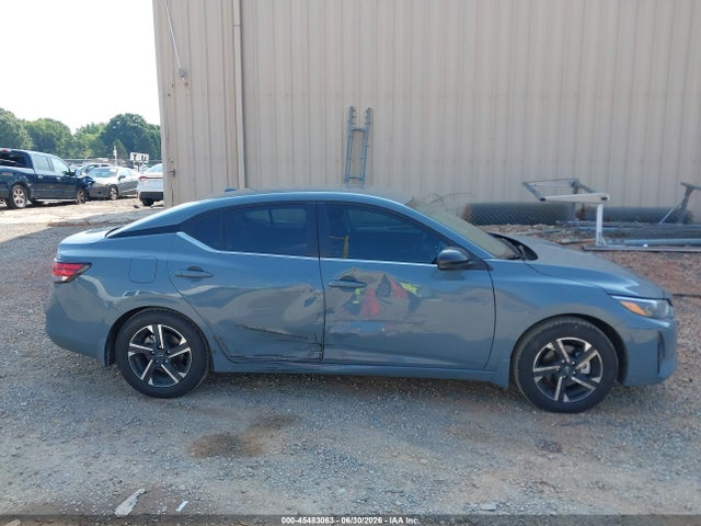 2025 Nissan SENTRA SV thumbnail 13