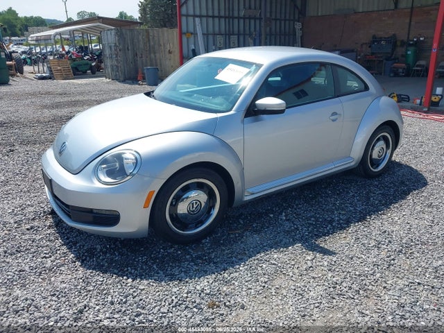 2012 Volkswagen BEETLE 2.5L 照片 2