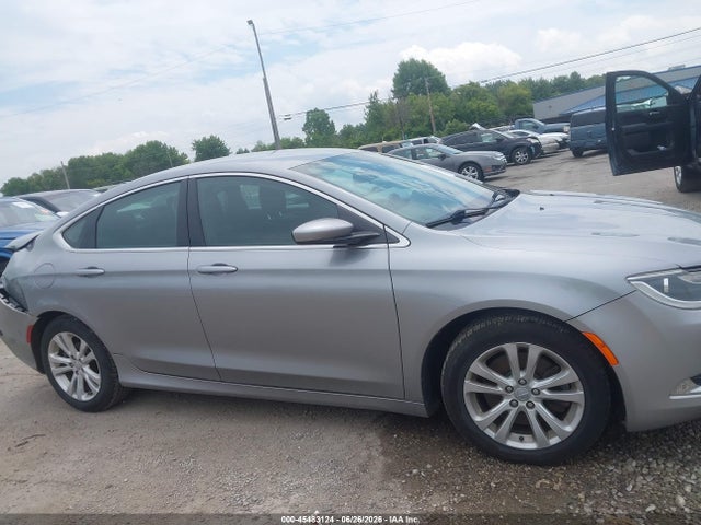2015 Chrysler 200 LIMITED 缩略图 13