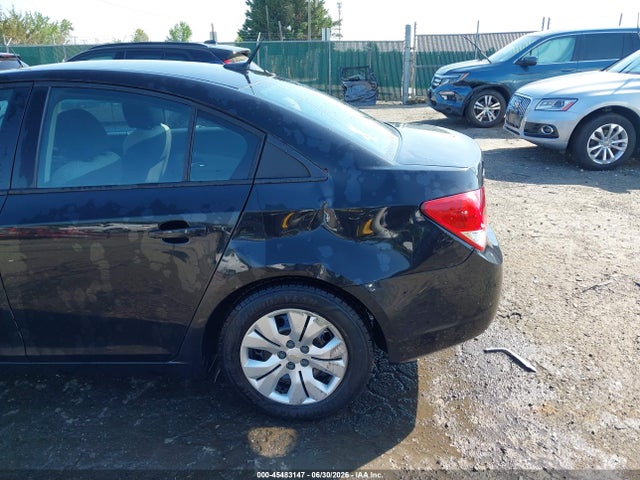 صورة 6 لـ 2014 Chevrolet CRUZE LS AUTO