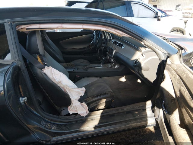 2013 Chevrolet CAMARO 2LT 照片 5