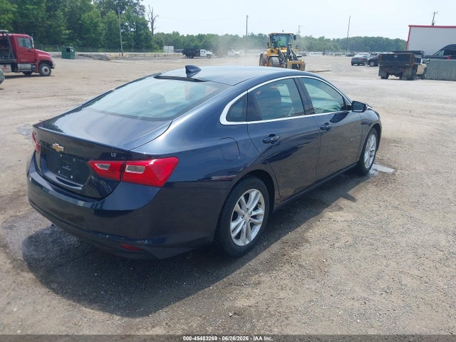 2017 Chevrolet MALIBU 1LT — фото 4