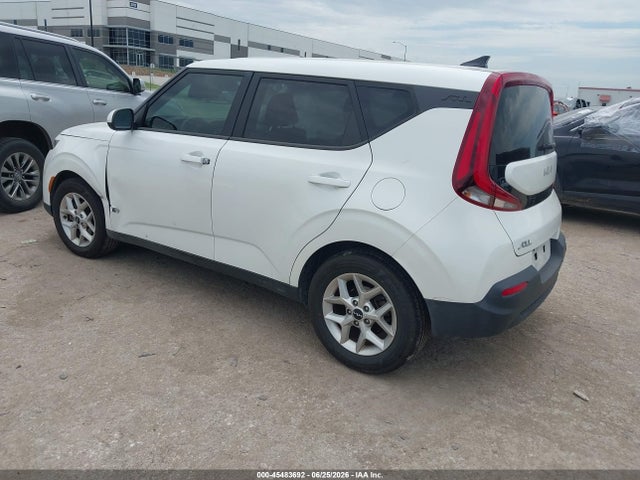 صورة 3 لـ 2022 KIA SOUL LX