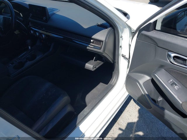 صورة 5 لـ 2024 Honda CIVIC SPORT