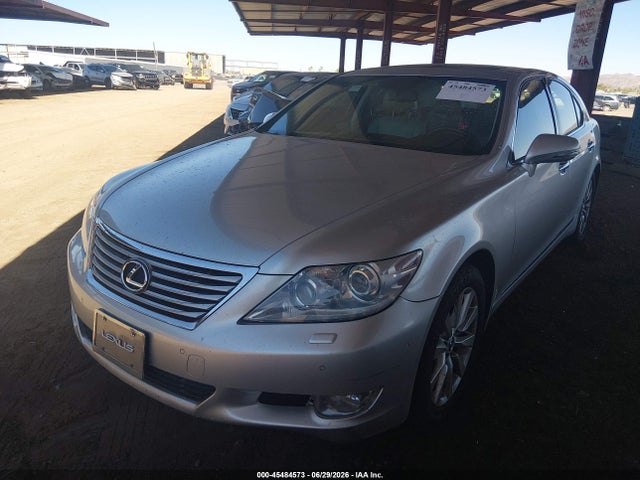 صورة 2 لـ 2011 Lexus LS 460