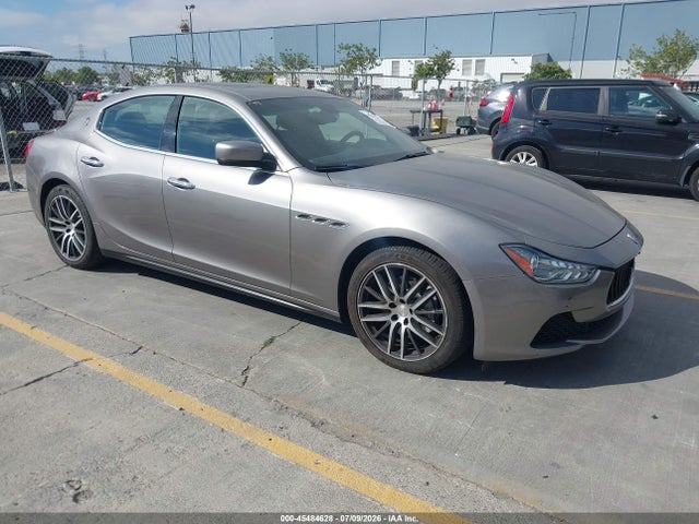 صورة 1 لـ 2016 Maserati GHIBLI