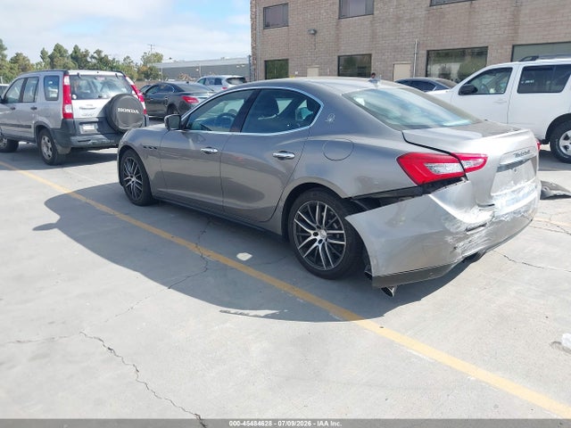 صورة 3 لـ 2016 Maserati GHIBLI