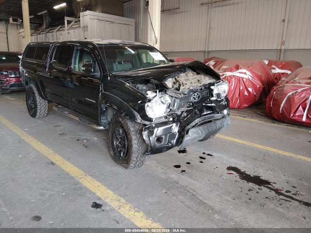 2015 TOYOTA TACOMA BASE V6