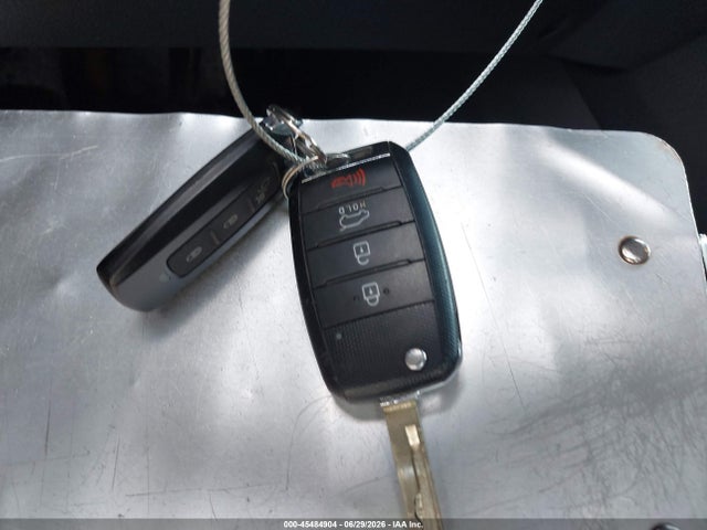 2019 KIA SORENTO 2.4L LX 11