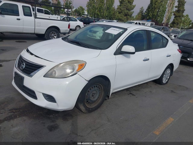 2014 Nissan VERSA 1.6 SV — фото 2