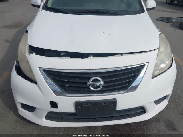 2014 Nissan VERSA 1.6 SV — фото 6