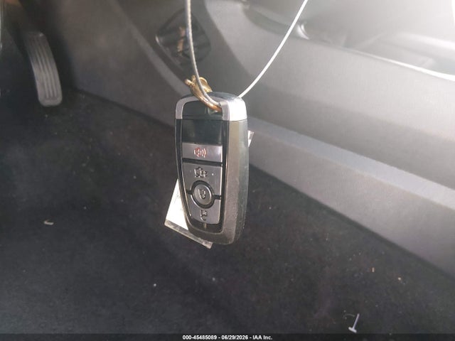 صورة مصغرة 11 لـ 2017 FORD FUSION SE