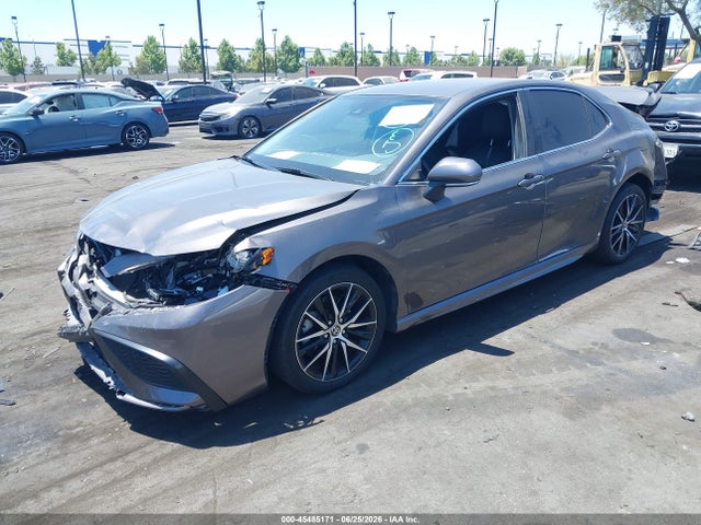 صورة 2 لـ 2023 Toyota CAMRY SE