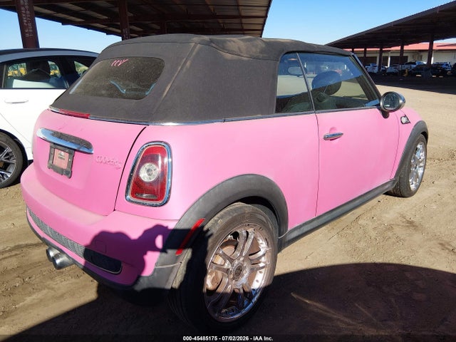 2009 MINI COOPER S photo 4
