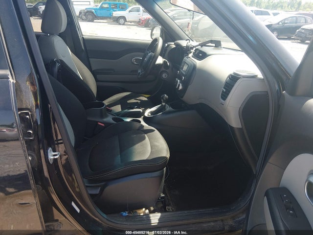 2016 KIA SOUL + photo 5