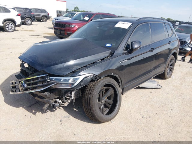 2023 VOLKSWAGEN TIGUAN 2.0T SE R-LINE BLACK 2