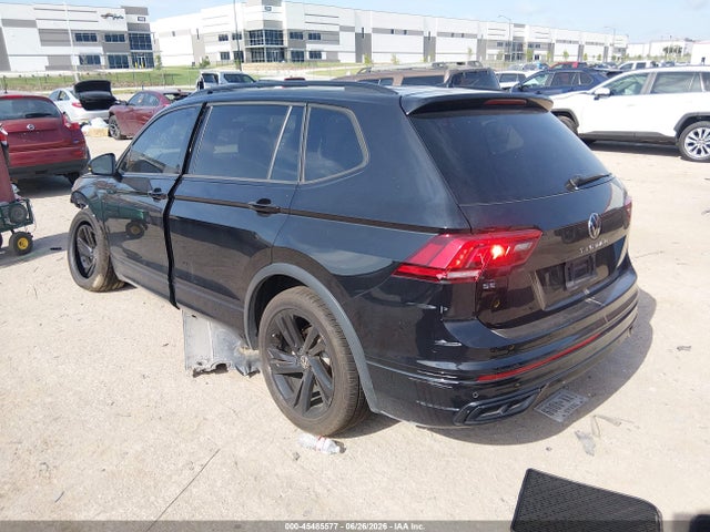 2023 VOLKSWAGEN TIGUAN 2.0T SE R-LINE BLACK 3