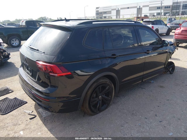 2023 VOLKSWAGEN TIGUAN 2.0T SE R-LINE BLACK 4