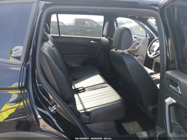 2023 VOLKSWAGEN TIGUAN 2.0T SE R-LINE BLACK 8