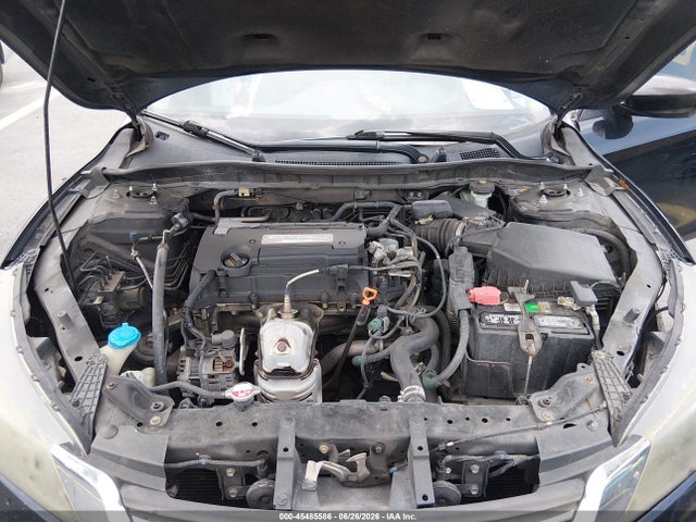 صورة 10 لـ 2015 Honda ACCORD LX