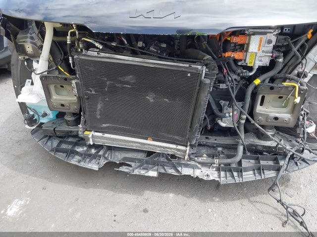 2025 KIA CARNIVAL MPV HYBRID SX 6