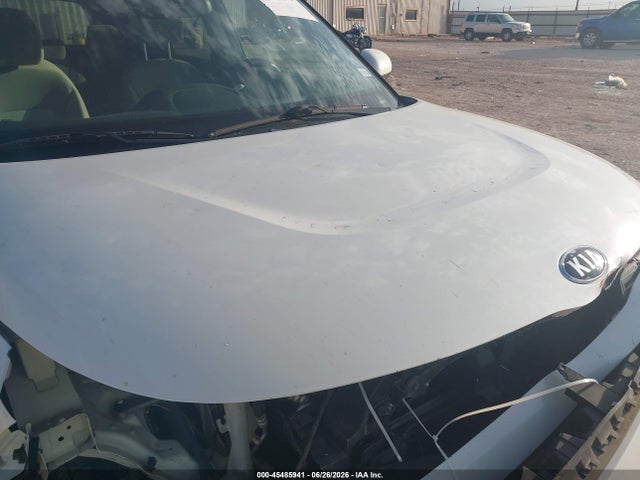 صورة 18 لـ 2020 KIA SOUL LX