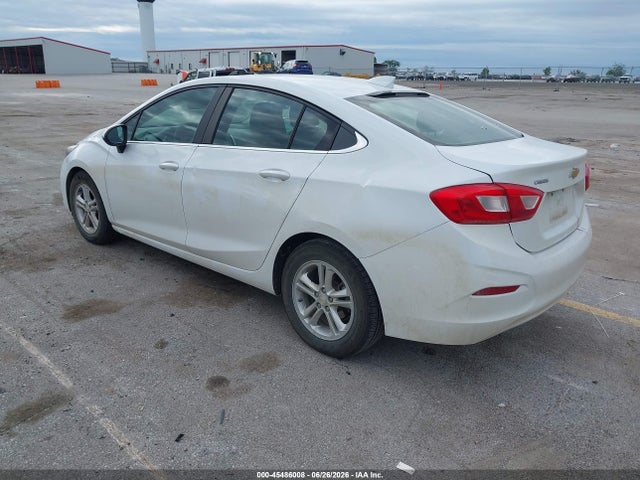 صورة 3 لـ 2017 Chevrolet CRUZE LT AUTO