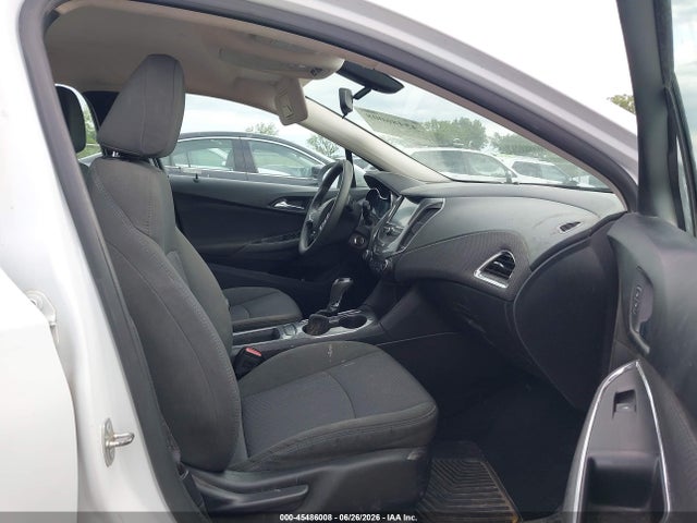 صورة 5 لـ 2017 Chevrolet CRUZE LT AUTO