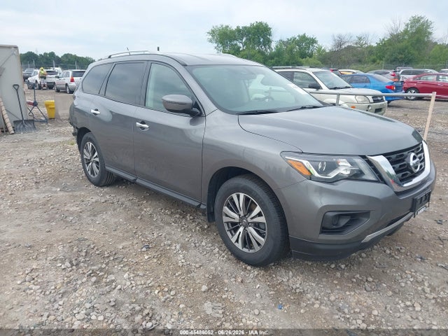 2017 NISSAN PATHFINDE S