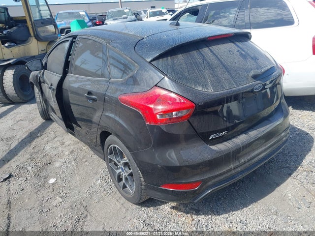 2016 FORD FOCUS SE 照片 3